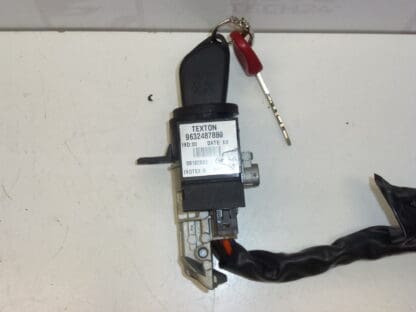 Lock set, ignition box + 2 keys PEUGEOT 406 4162Y5 4162R7