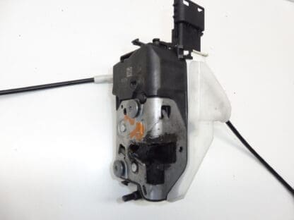 Right rear door lock Peugeot 308 732074 A04068 9138Z7 - Image 2