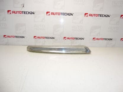 Right headlight Peugeot 807 630397