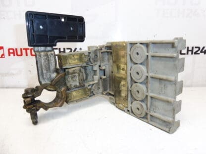 C-Crosser Peugeot 4007 6500FC fuse module - Image 2