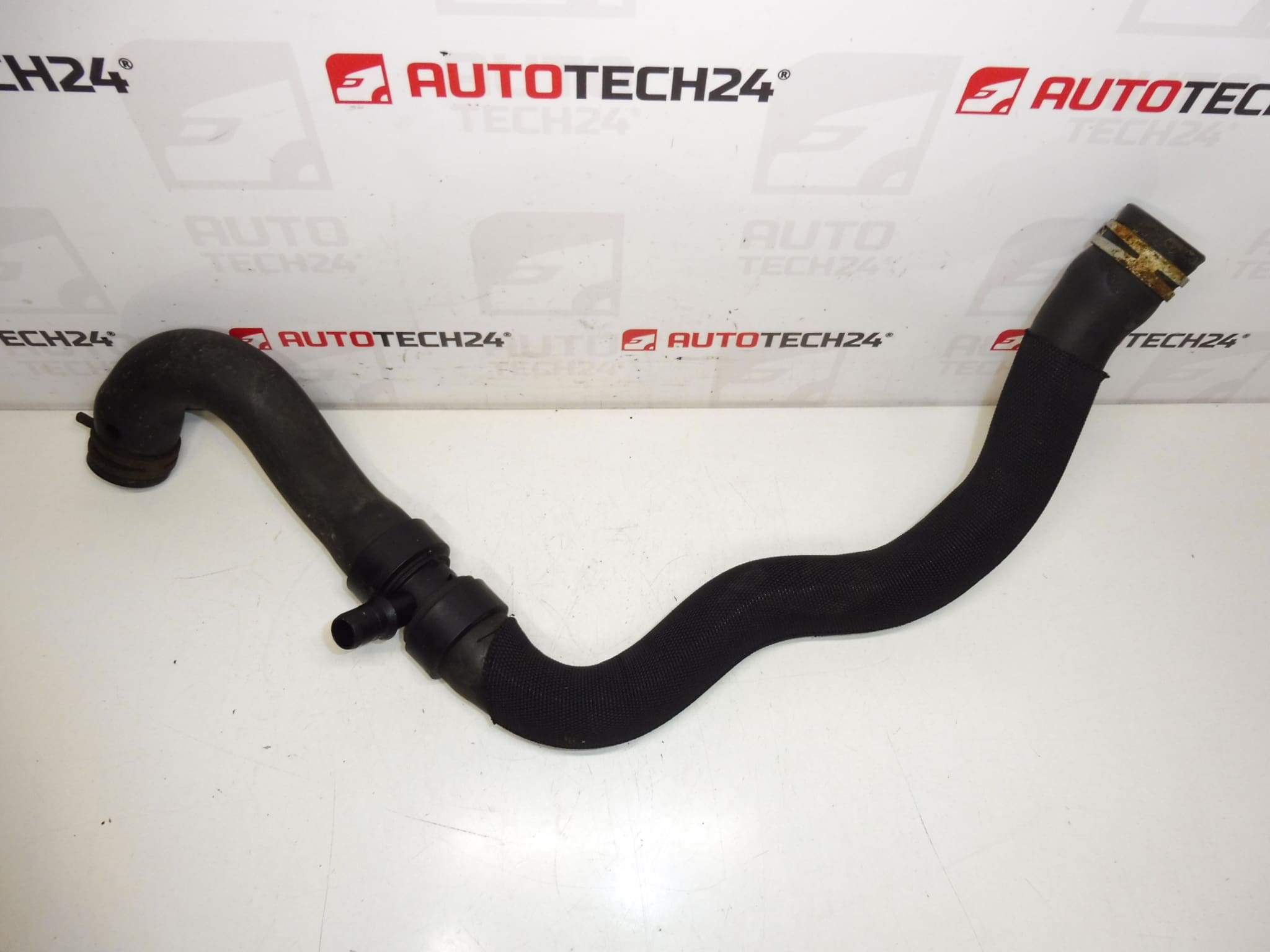 Water hose Citroën Peugeot 2.0 HDI 135208 - Image 2