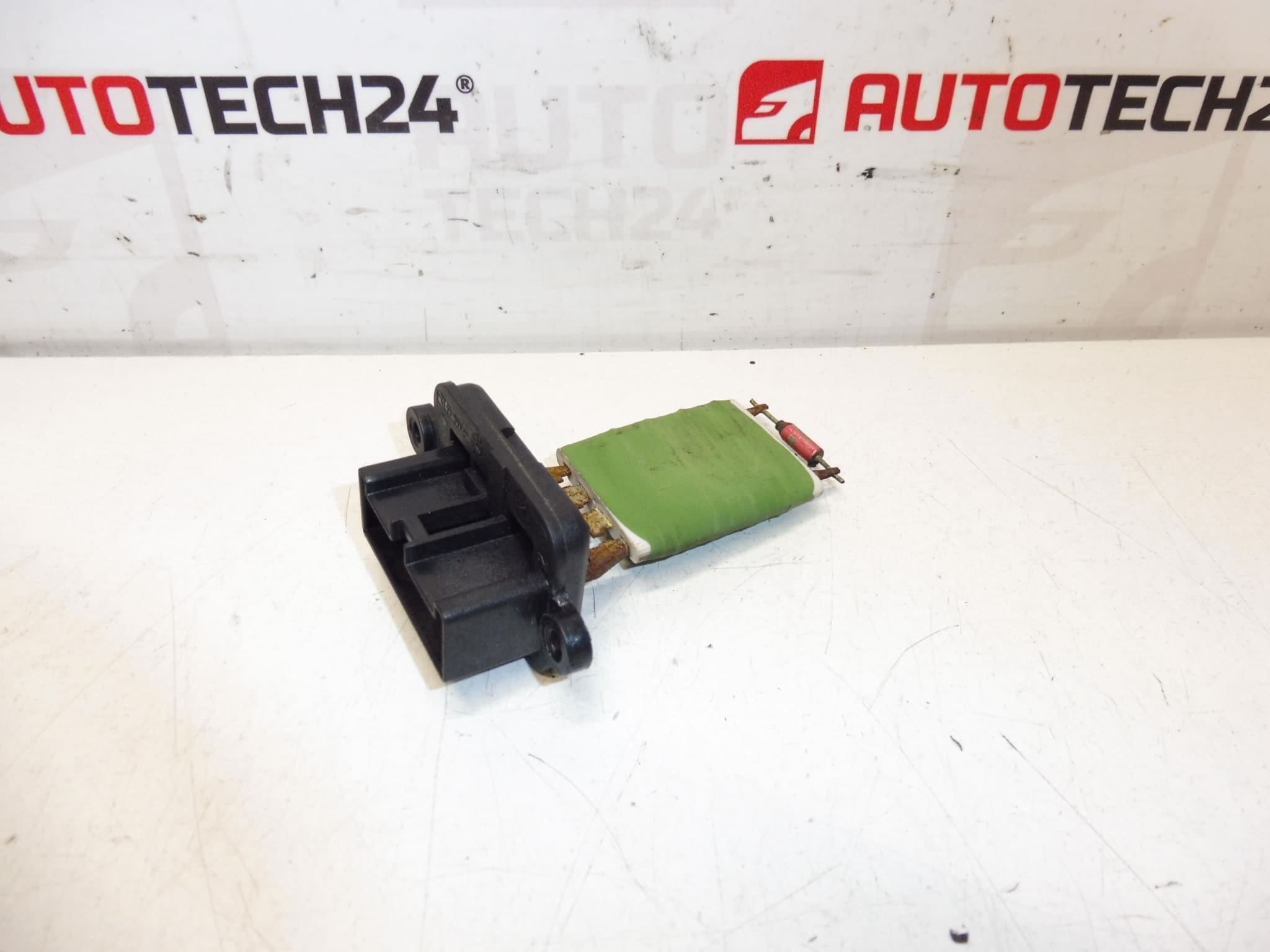 Fan speed regulator Citroën Peugeot 1609171080