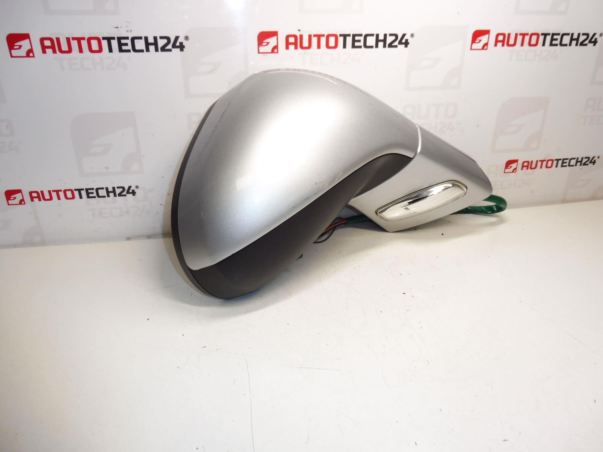 Right mirror Peugeot 308 EZRC 8153NC