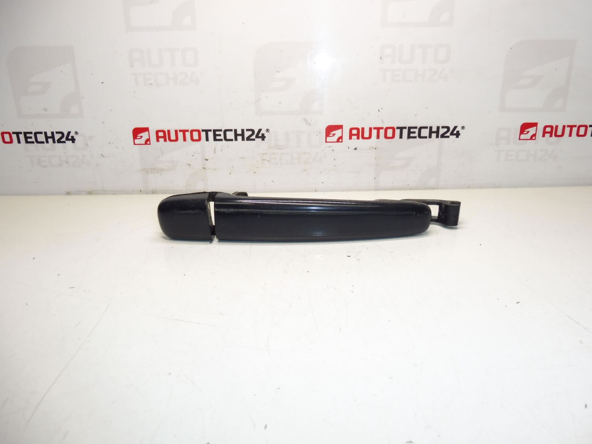 Driver's door handle Citroën Peugeot KTGA 9101W8